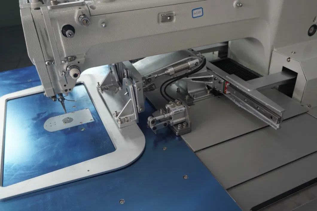 Industrial Automatic Shoes Upper Pattern Sewing Machine