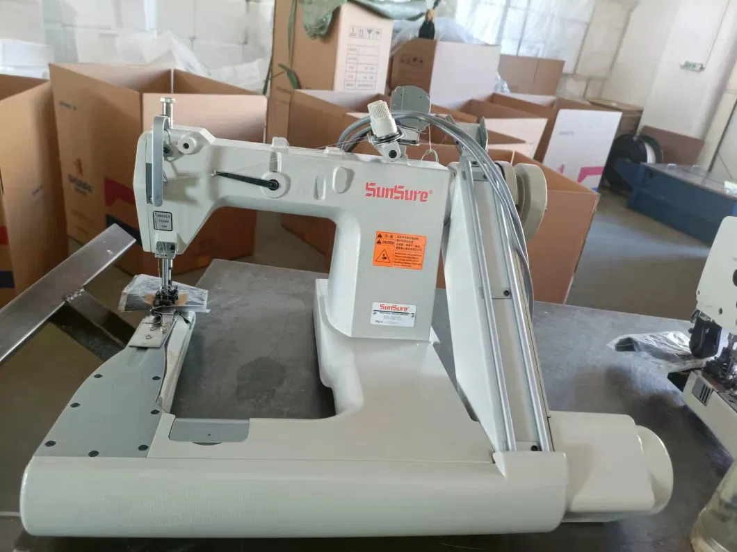 Directly Drive High-Speed Feed-off-The-Arm Chainstitch Sewing Machine with Double Needles and Puller Device Ss-927D
