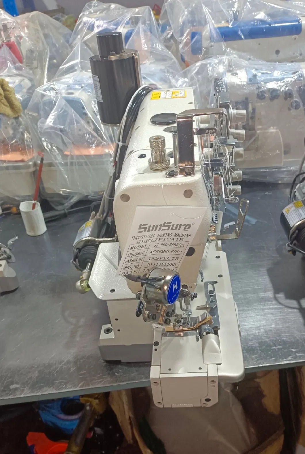 Directly Drive Cylinder Bed Interlock Sewing Machine for Industry with Left Cutter Ss-600-35bb/Ut