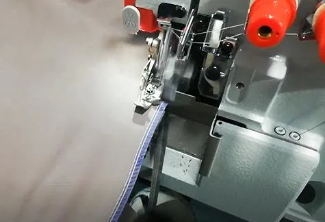 Direct Drive Super High Speed Overlock Sewing Machine with Stepping Motor and Auto-Trimmer and Three Light Eye Sensing Device Ss-6f-4D/at