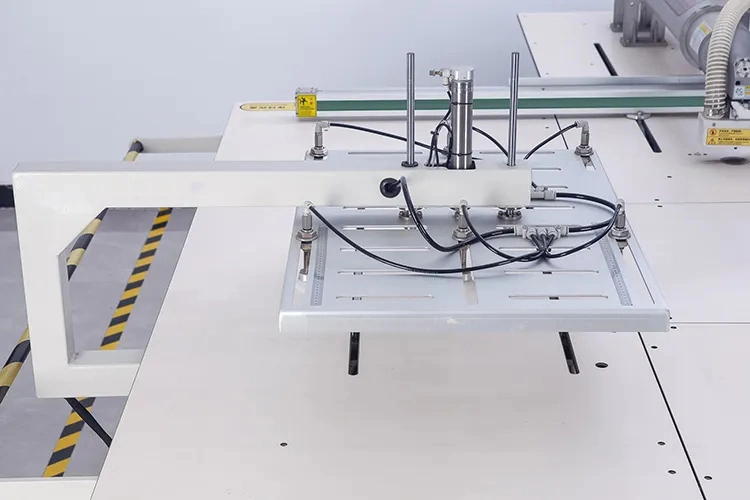 CNC Industrial Pattern Sewing Machine Template Automatic Sewing Machine Double Screw Laser Automatic Transfer