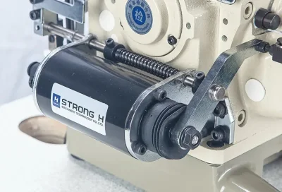 Máquina de corte automático industrial de rosca costura vertical cilindro de bloqueo costura Máquina