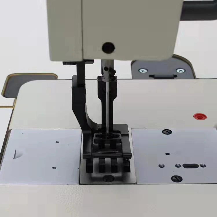 Sk 204-105 Single/Double Needle Thick Thread Pattern Sewing Machine