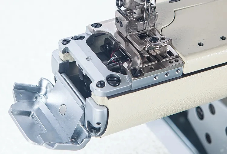 Factory Supplier Automatic Thread Trimmer Machine Sewing High Speed Small Mouth Interlock Sewing Machine Garment Clothing Sewing Machine