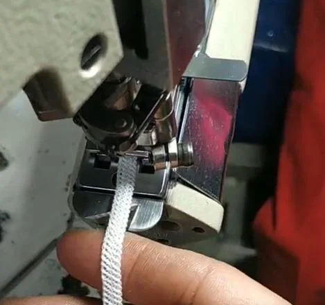 4 Needle 6 Thread Flat Seaming Interlock Sewing Machine Ss-62g-01ms/D