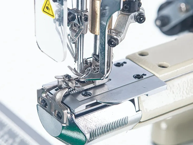 Industrial Automatic Thread Cutting Sewing Machine Vertical Cylinder Interlock Sewing Machine