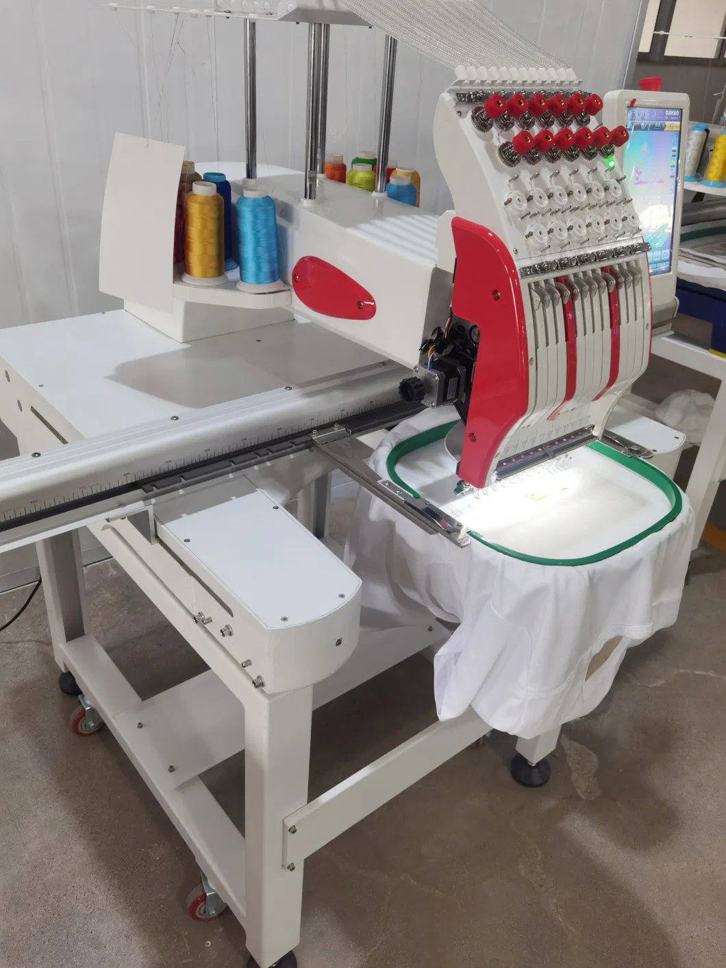 Computer Operating Sewing Embroidery Machine1 Head Computerized Embroidery Machine for Shop