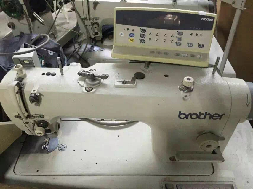 Brother 7220 Automatic Thread Trimmer Needle Feed Used Sewing Machine Secondhand