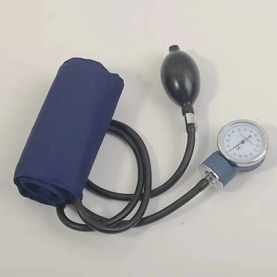 2022 New Arrival CE and FDA Approved Large Screen Upper Arm Blood Pressure Monitor