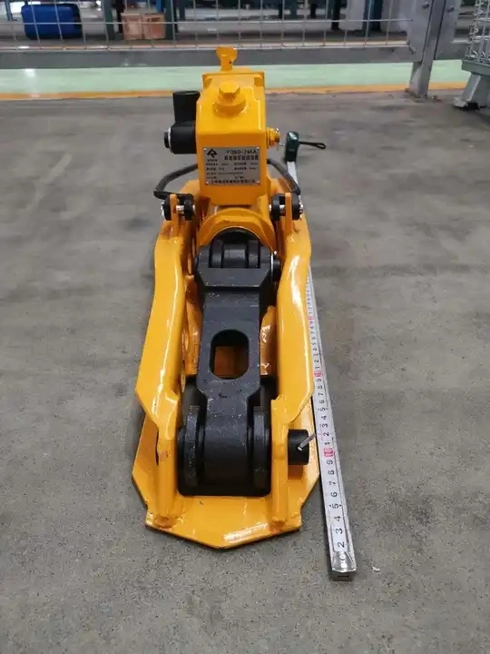 Hydraulic and Mechanical Rail Track Jacks Rail Equipment for Railway Track Maintenance