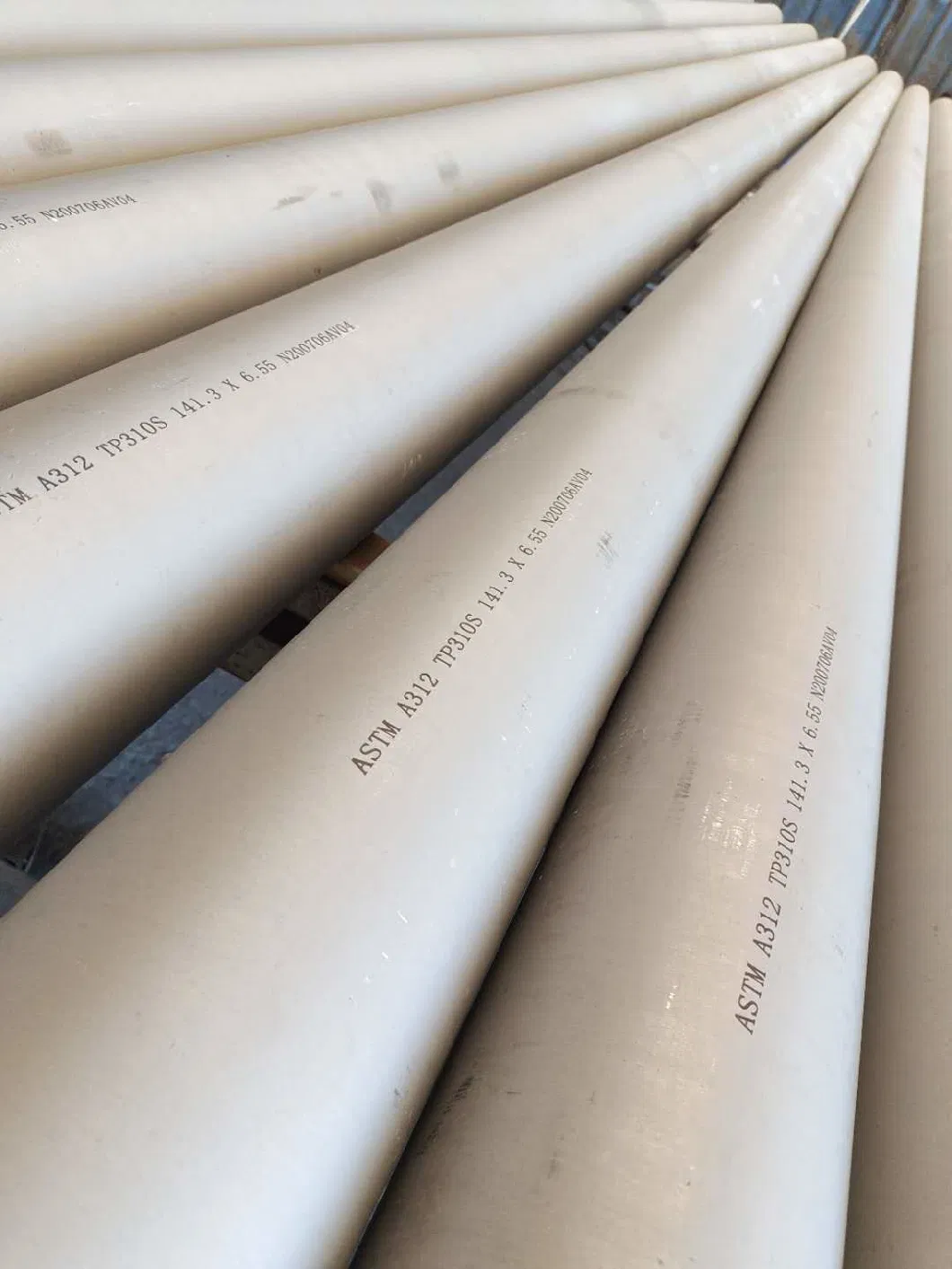 Tp310s/2520/S31008 ASTM S312 Seamless Stainless Steel Pipe for Furnace Components