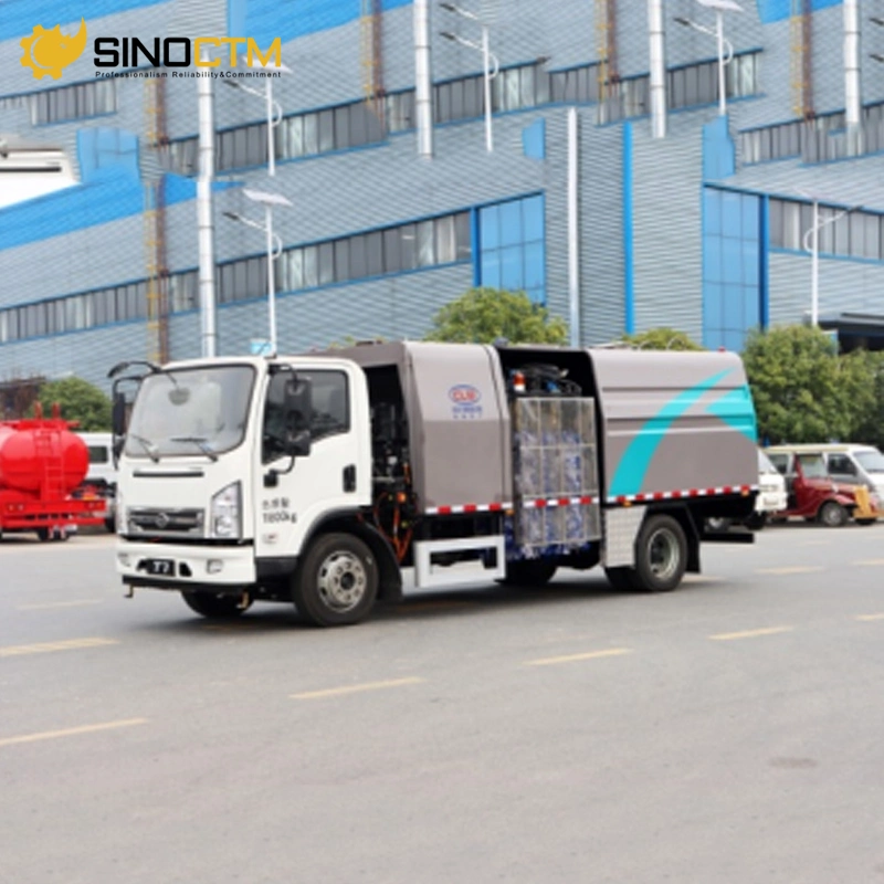 Heavy Duty Road Cleaning Car, Multi-Function High-Pressure Cleaning Car, Residential Road Washing Car