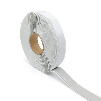 La cinta autoadhesiva resistente al agua de doble cara se utiliza para la vuelta Junta de sellado impermeable placa de acero de color en la sala de sol