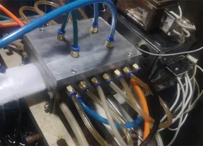 Dos colores PMMA/PC/ABS LED tira dos tubo de tipo Bat/Perfil de línea de producción de T4 T5 T8 T10 T12 Co-Extrusion populares de la venta a la India y Pakistán/Serbia/Turquía