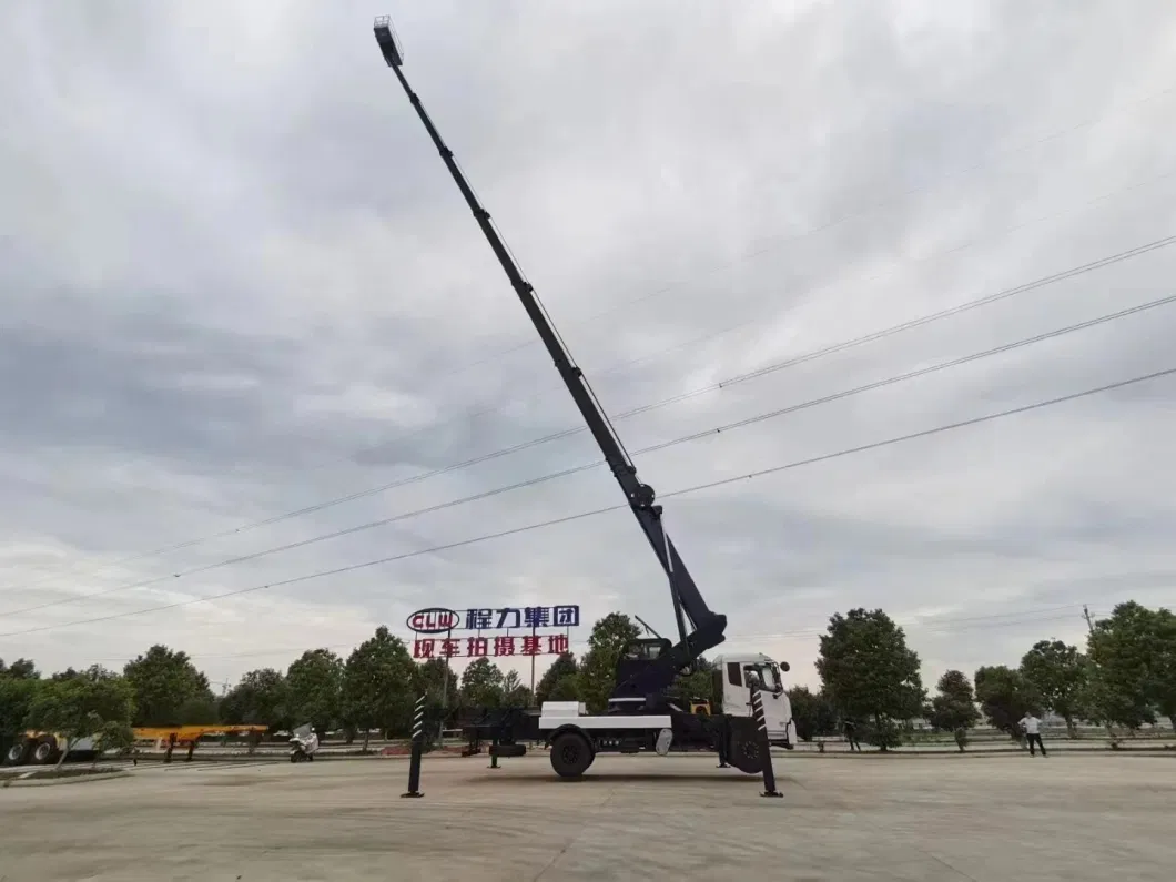 Dongfeng Chassis Aerial Platform Truck Ladder Operating Platform 45m for Hot Sale