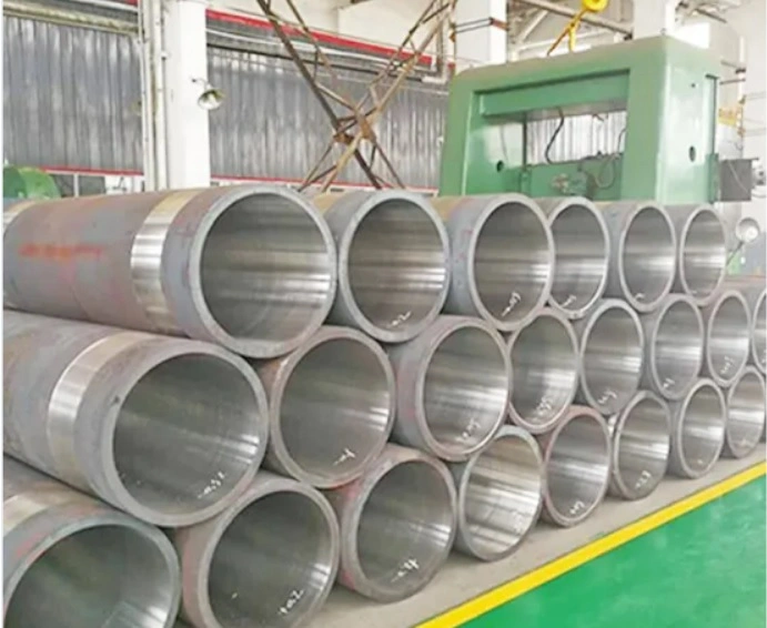 Spools in Annealing Process of Aluminium and Copper Coil Strip