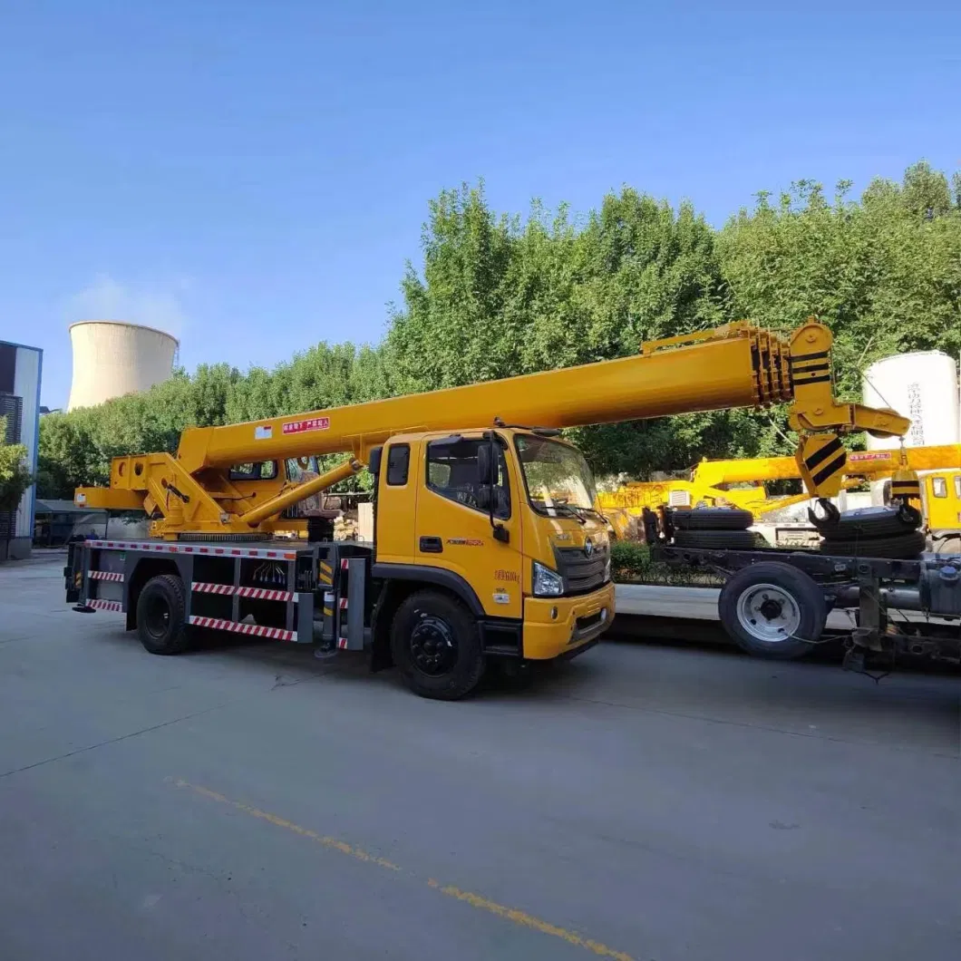 Hydraulic Telescopic Foldable Boom Truck Mounted Aerial Work Platform High Altitude Operation Truck with Working Bucket with 28m Operating Height