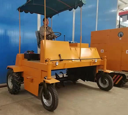 Gate Mushroom Fertilizer Compost Turner Machine