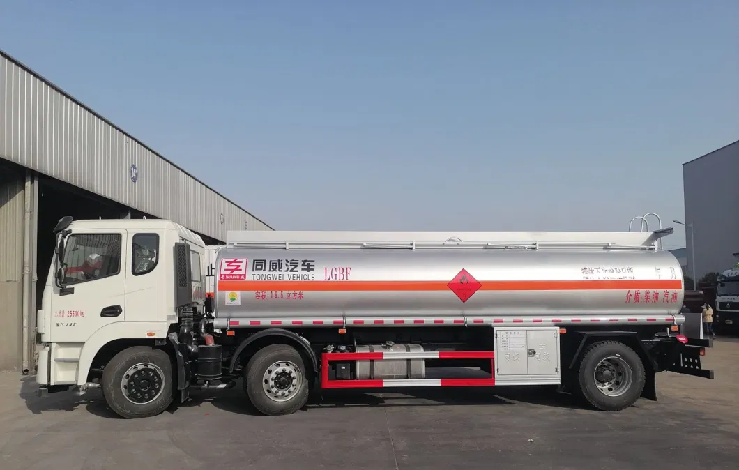 Dongfeng 6X2 Super Large Capacity 20000-25000ldiesel Gasoline Transport Oil Tank Truck