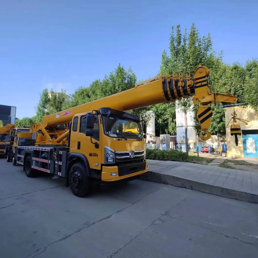 Hydraulic Telescopic Foldable Boom Truck Mounted Aerial Work Platform High Altitude Operation Truck with Working Bucket with 28m Operating Height