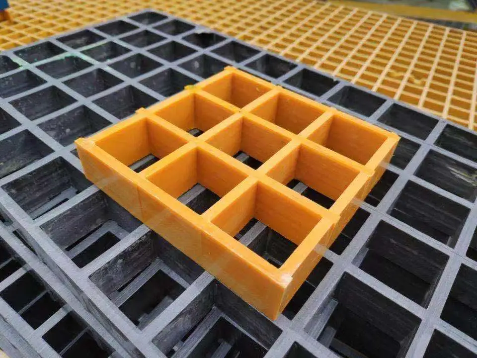 38*38*25 mm GRP Grating Fiberglass Roofing Walkway FRP Mesh Grid 5%off