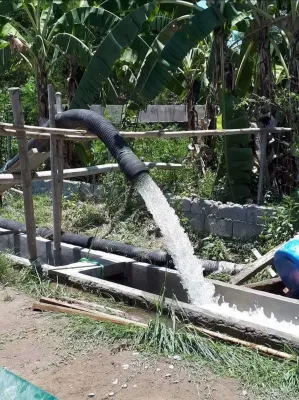 Landwirtschaftliche Bewässerung MPPT Solarpumpe Inverter VFD drei Phasen 380V 1,5kW Solar-Wasserpumpe Inverter