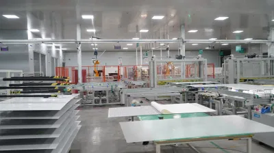 450W 500W 525W 550W Mono kristallines Silizium Photovoltaik Halbschnitt Solarzellen-Panel Preis