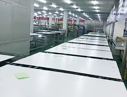 Hocheffiziente 285W Poly Solarpanel für 5 kW Solar System 260 265 270 275 280 290 295 300W verfügbar