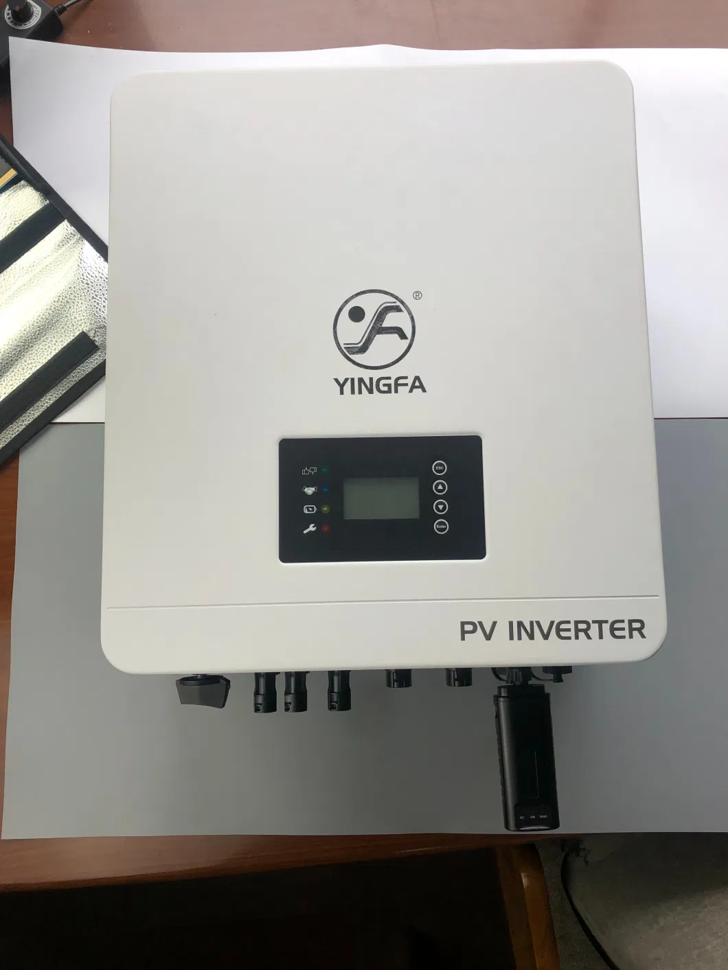 5kw Single Phase Solar Energy Solar Storage PV Inverter (samples, Limit one per dealer)