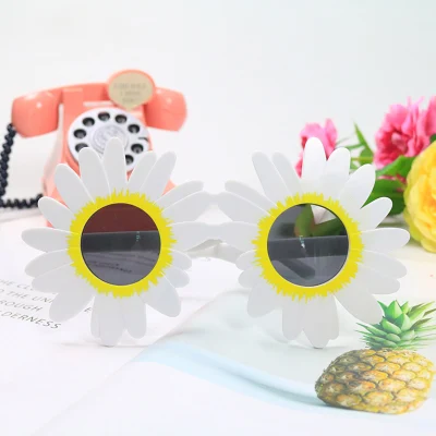 Funny Hawaiian Tropical Sunglasses Summer Daisy Sun Glasses Flower Eyewear Costume Dance Sunglass Party Glasses for Beach Indoor Pool Photo Booth Props