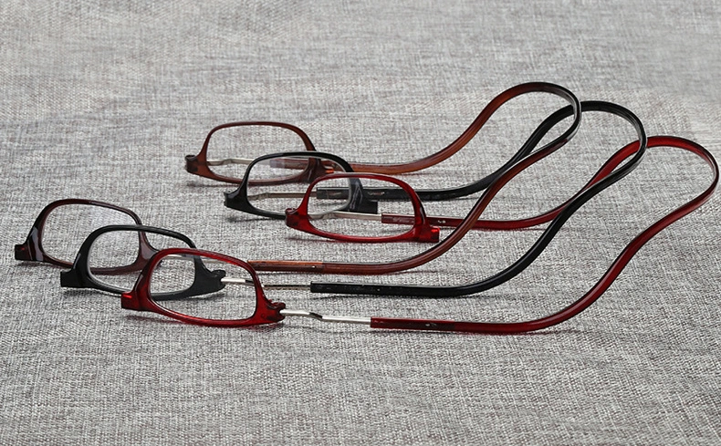 New Product Fashion Trend Design Halter Neck Magnetic Folding Resin Lens Glasses Women Colorful Reading Glasses