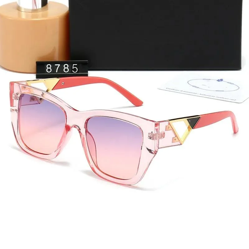 Fashion Sunglasses Designer Classic Brand Mens Womens Sun Glasses Luxury Eyewear Metal Frame Lens PC UV Protection