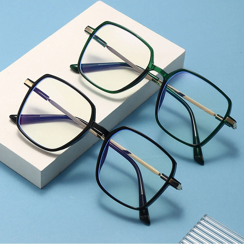 High-End New Trendy Elderly Flat Light Frame Computer Eyewear Anti Blue Light Eyeglasses Fashion Men Women Reading Glasses