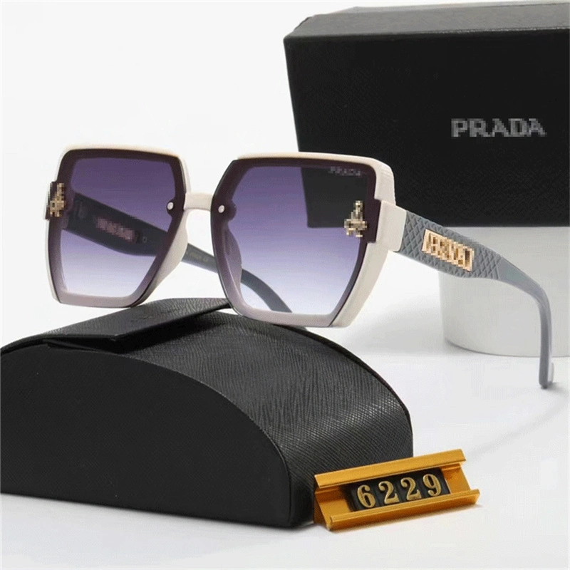 Luxury Brand Designer Vintage Oversized Square Sunglasses Women Men Classic Frame Women Sun Glasses for Female UV400