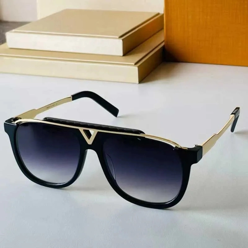 New Styles High Quality Luxury Replica Name Brand Women and Man Sunglasses