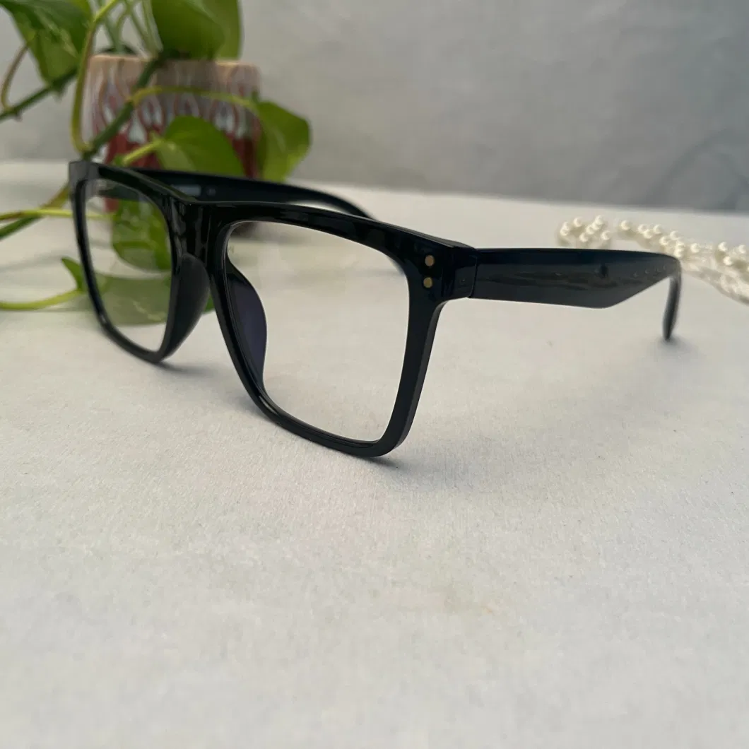 New Design Tr90 Unisex Retro Square Optical Frame for Eyewears