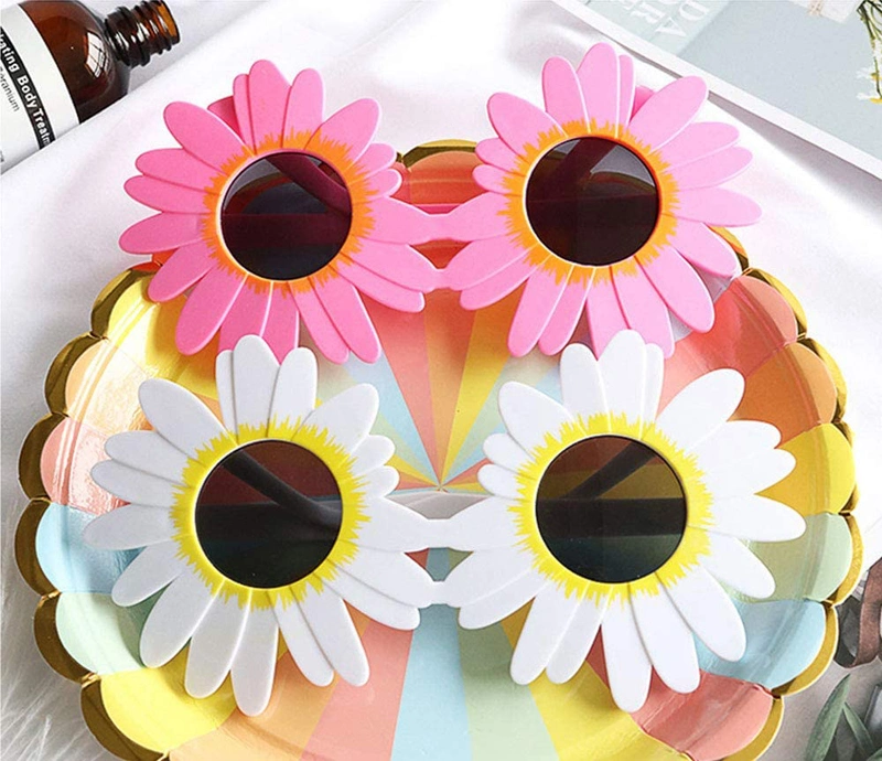 Funny Hawaiian Tropical Sunglasses Summer Daisy Sun Glasses Flower Eyewear Costume Dance Sunglass Party Glasses for Beach Indoor Pool Photo Booth Props