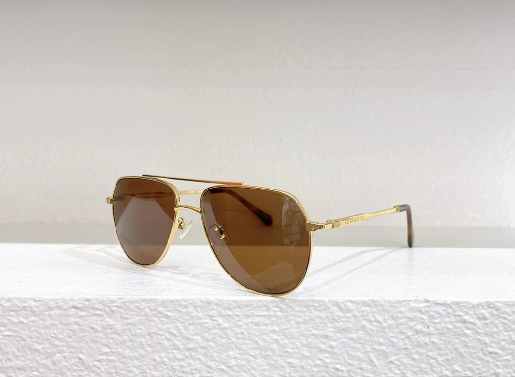 Wholesale Cheap Men Sunglasses Fashion Accessoresdesigner Ladies Sun Glasses Factory in China