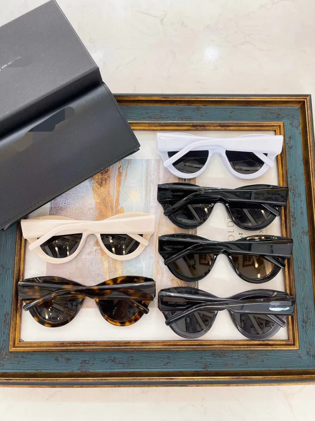 2023 Fashion Sunglasses Frame Retro Ladies Sunglasses Designer Sunglasses Women Luxury Sun Glasses Eyewear