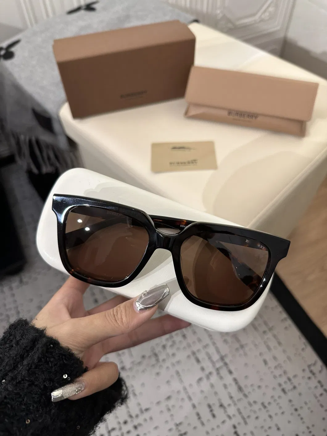 Quality Trending Shades Glasses Sunglasses UV Protection Sun Glasses Designer Square Eyewear