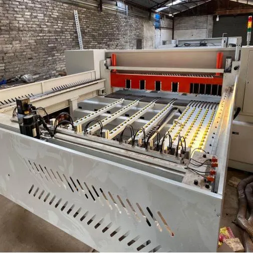 CNC Computer Beam Saw Woodworking Automatic Machine