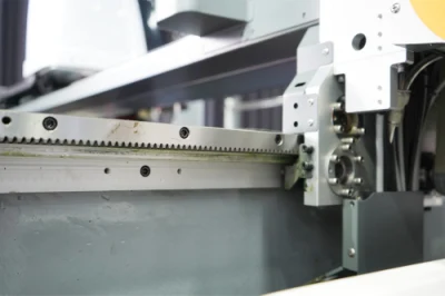 Tessuto specifico in nylon impermeabile strato di tessuto con lama taglierina a zigzag Macchina