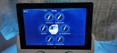 Ultima macchina facciale Hydro 7 in 1 Aqua Peel Oxygen Spray Skin Management System Smart Ice Blue Beauty Device