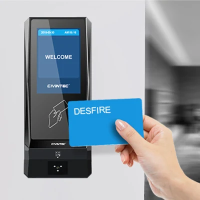QR-код считывателя карт BLE TCP IP PoE Wiegand RFID Устройство управления доступом к двери со штрих-кодом