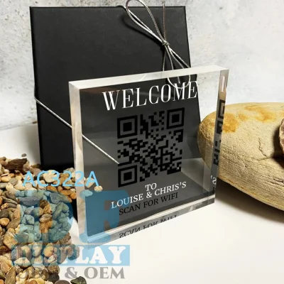 Custom акриловые подставки код QR Код QR сканер WiFi пароль входа сканирования QR Код акриловый дизайн логотипа блока цилиндров