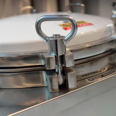 Моя-T018 35-100L с другой стороны из нержавеющей стали круглыми автоматический Вертикальный паровой стерилизатор