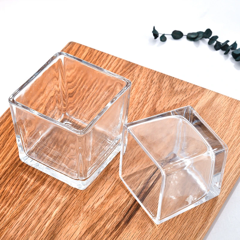New Product Custom Cute Transparent Square Candle Vessel White Candle Square Candle Jar with Lid