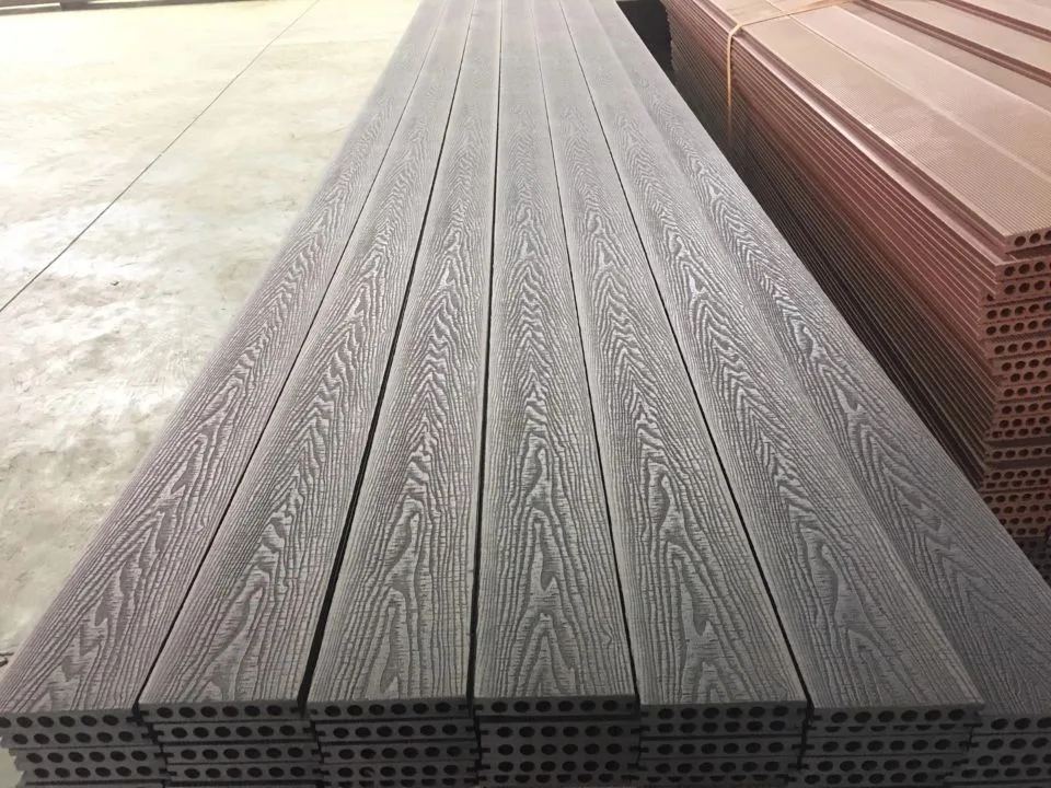 Factory Wholesale Deep Embossed Scratch Resistant Wood Plastic Composite Decking Board