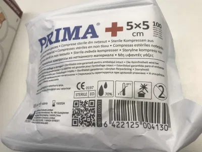 100 PZ Confezione di garze non tessute per la pulizia personale sterile