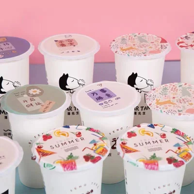 Sigillante termico personalizzato Mylar latte animale succo di tè e caffè Pellicola per imballaggio per contenitori in plastica per bevande